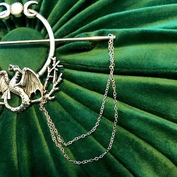 Viking Vintage Inspired Dragon Hair Accessory with chain and jewel, Fant… - Picture 6 of 11